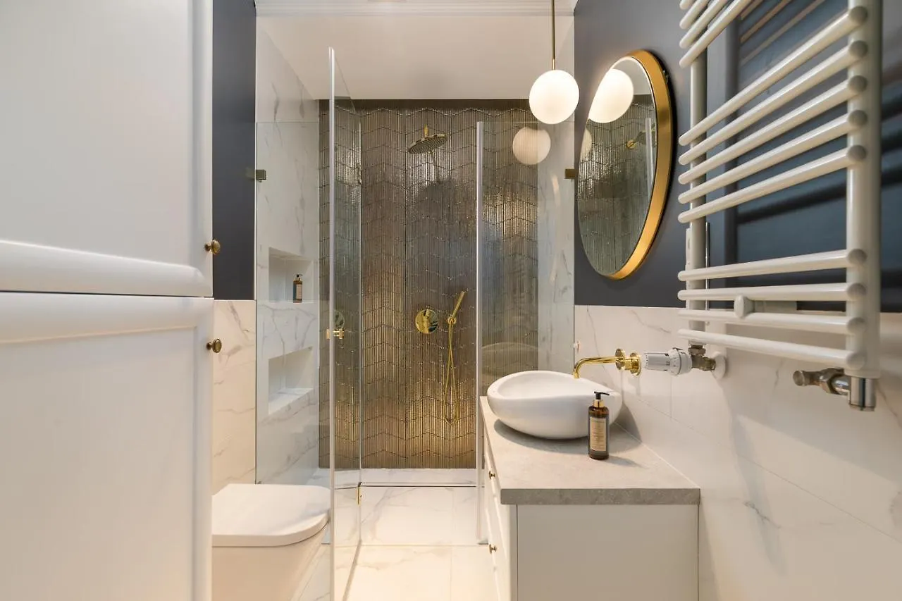 Grzybowska 85 By Homeprime Warsaw Apartment